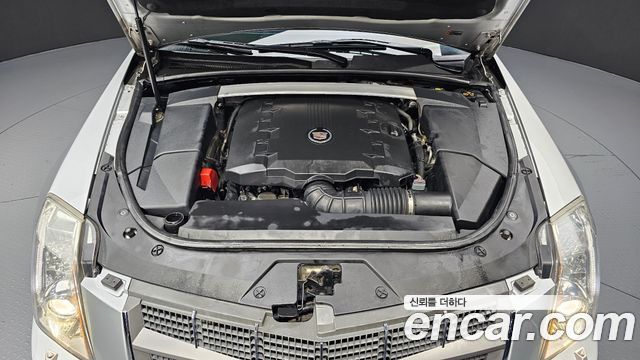Cadillac CTS 2011 — photo 6
