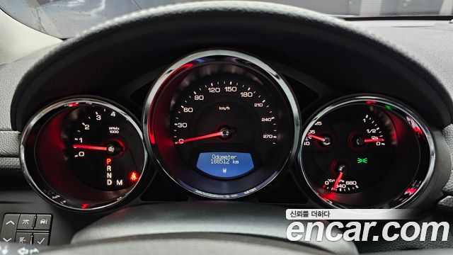 Cadillac CTS 2011 — photo 8
