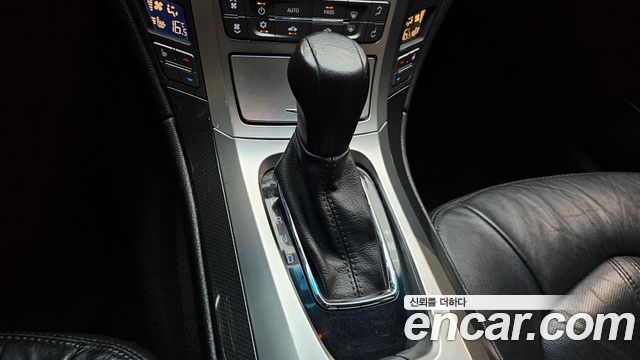 Cadillac CTS 2011 — photo 9