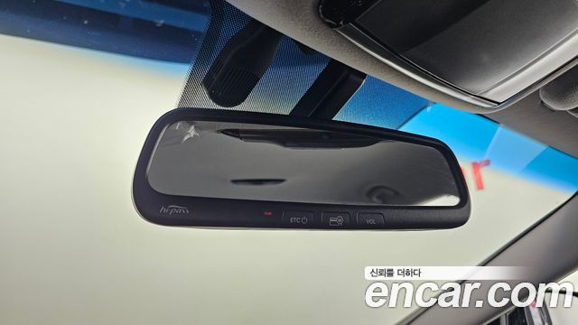 Hyundai Grandeur 2014 — photo 19