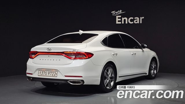 Hyundai Grandeur 2018 — photo 2