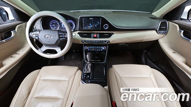 Hyundai Grandeur 2018 — photo 10