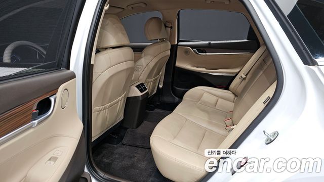 Hyundai Grandeur 2018 — photo 17
