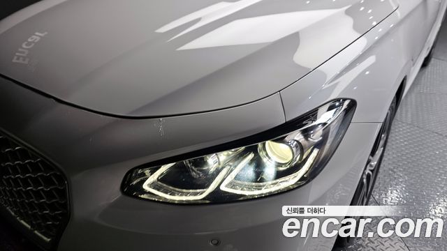 Hyundai Grandeur 2018 — photo 8