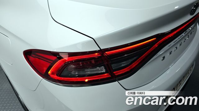 Hyundai Grandeur 2018 — photo 9