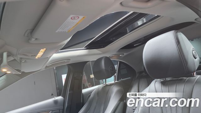 Mercedes-Benz E-Class 2019 — photo 29