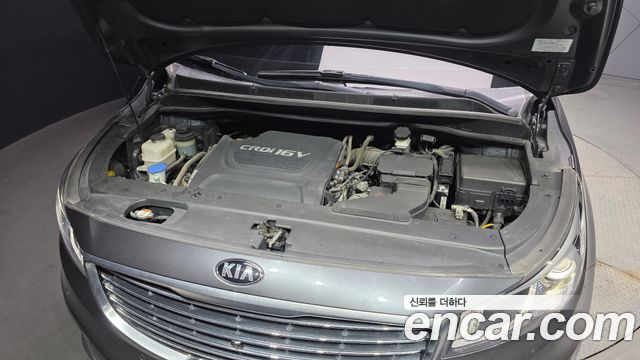 Kia Canival 2016 — photo 6