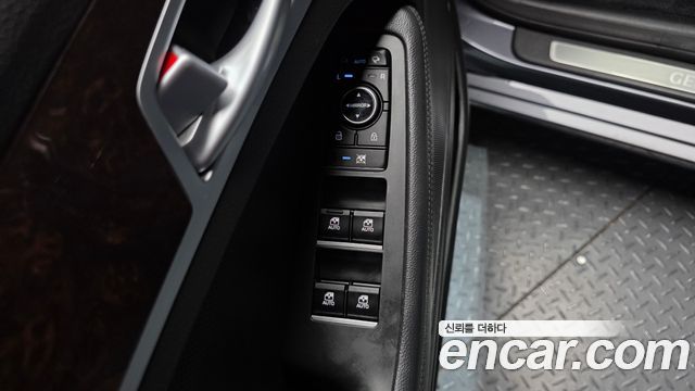 Hyundai Genesis 2016 — photo 20