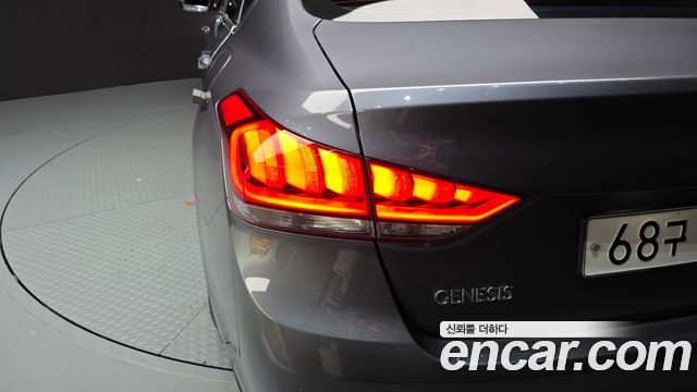 Hyundai Genesis 2016 — photo 9