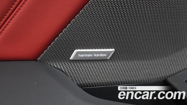 BMW 1-Series 2025 — photo 26