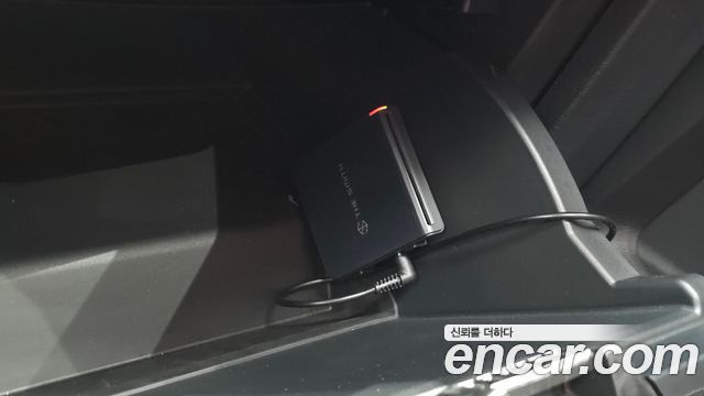 BMW 1-Series 2025 — photo 36