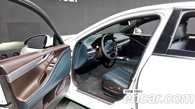 Genesis G80 2022 — photo 13