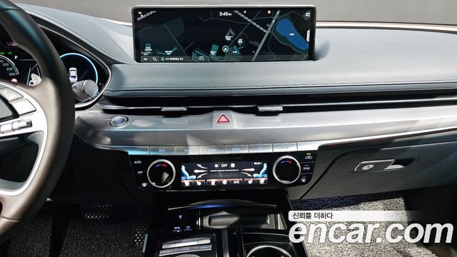 Genesis G80 2022 — photo 18