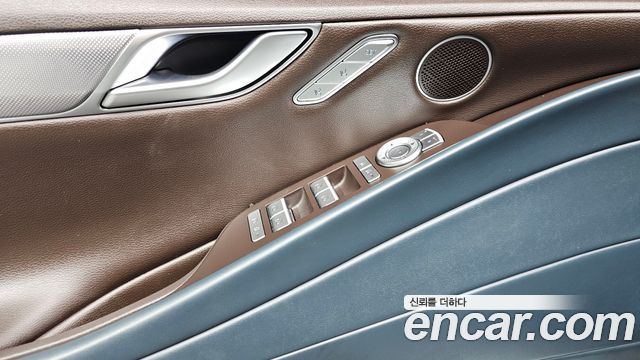 Genesis G80 2022 — photo 24