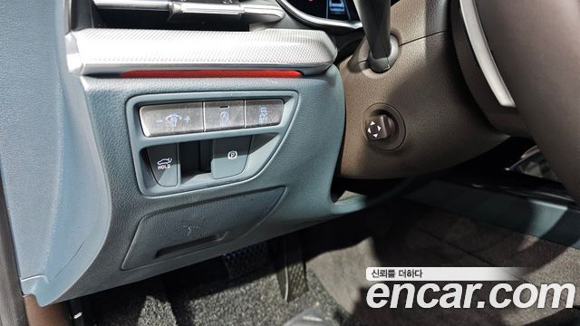 Genesis G80 2022 — photo 25