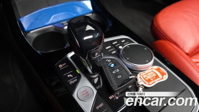BMW 1-Series 2021 — photo 9