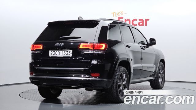 Jeep Cherokee 2020 — photo 2