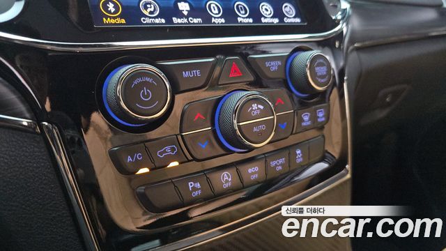 Jeep Cherokee 2020 — photo 22