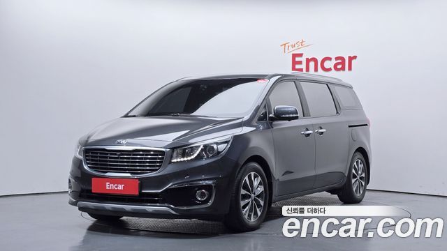 Kia Canival 2016 — photo 1