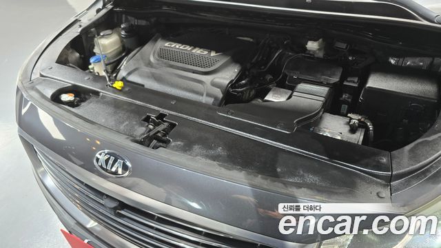 Kia Canival 2016 — photo 6
