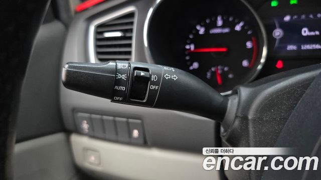 Kia Canival 2016 — photo 15