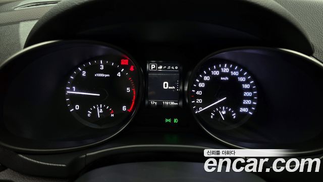 Hyundai Santafe 2018 — photo 11