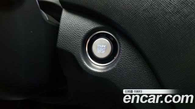 Hyundai Santafe 2018 — photo 26