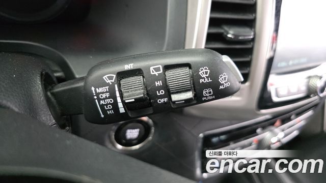 KG Mobility Rexton 2018 — photo 20