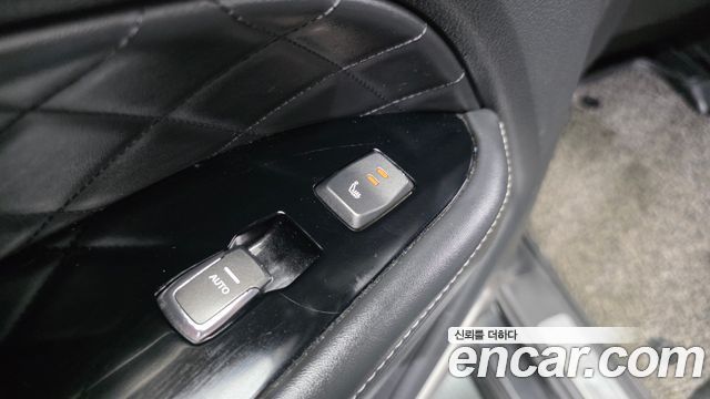 KG Mobility Rexton 2018 — photo 24