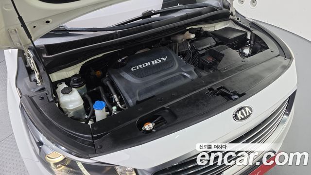 Kia Canival 2017 — photo 6