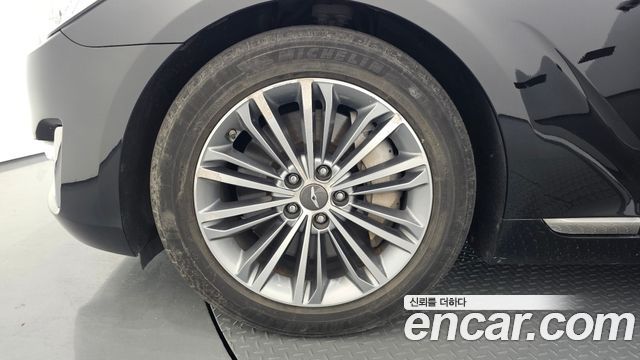 Genesis EQ900 2017 — photo 5
