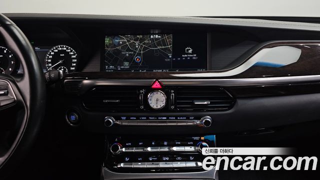 Genesis EQ900 2017 — photo 12