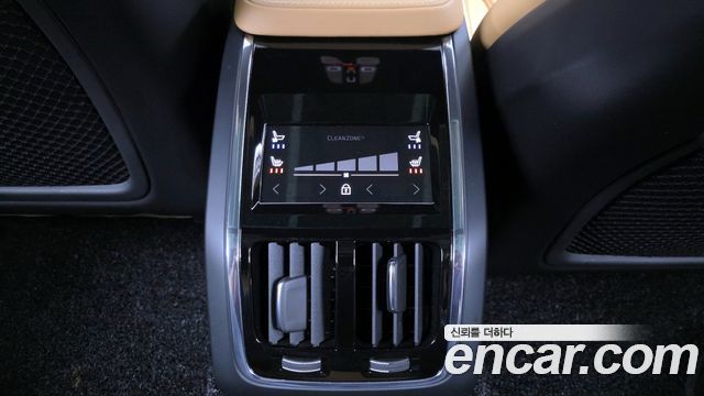 Volvo S90 2024 — photo 25