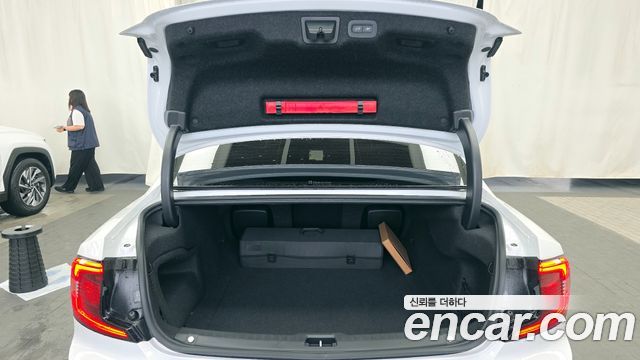 Volvo S90 2024 — photo 26