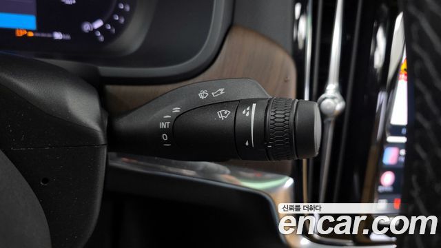 Volvo S90 2024 — photo 28