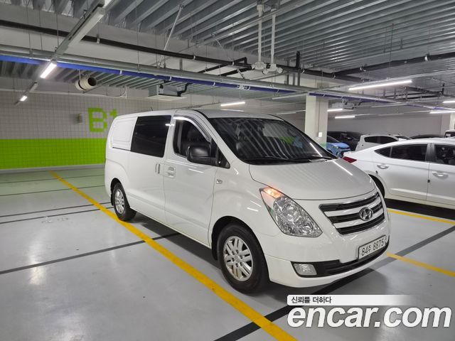 Hyundai Starex 2016 — photo 2
