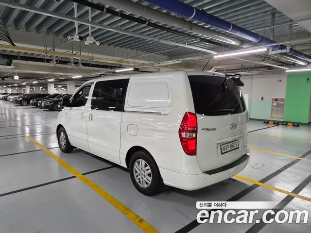 Hyundai Starex 2016 — photo 5