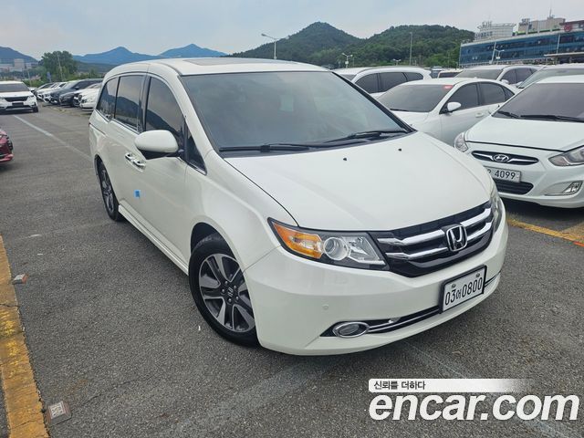 Honda Odyssey 2016 — photo 9