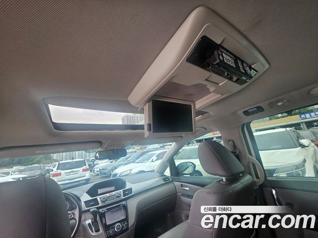 Honda Odyssey 2016 — photo 19