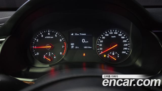 Kia K7 2016 — photo 8