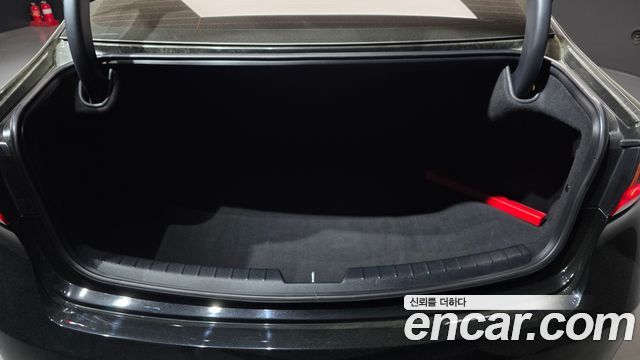 Kia K7 2016 — photo 20