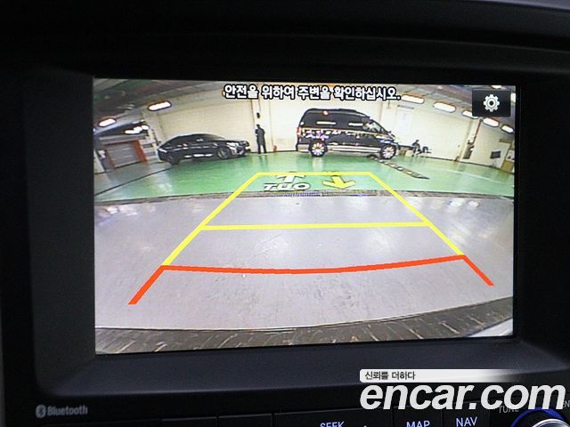 Hyundai Starex 2019 — photo 13