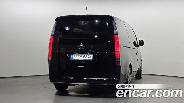Hyundai Staria 2022 — photo 4