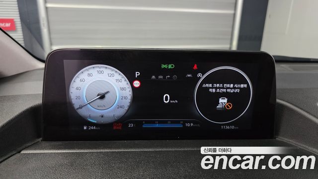 Hyundai Staria 2022 — photo 11