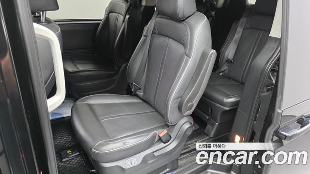 Hyundai Staria 2022 — photo 17
