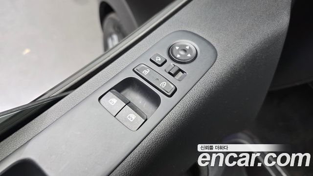 Hyundai Staria 2022 — photo 19