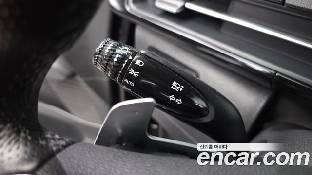 Hyundai Staria 2022 — photo 21