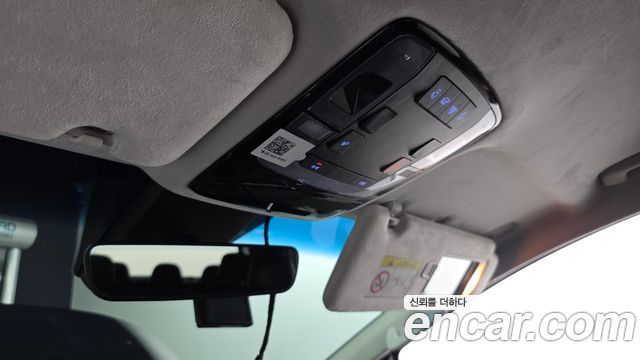 Hyundai Staria 2022 — photo 23