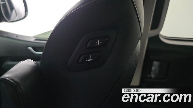 Hyundai Staria 2022 — photo 29