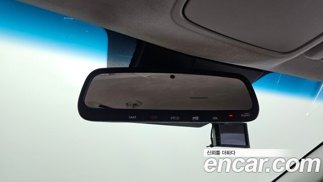 Kia K7 2020 — photo 26